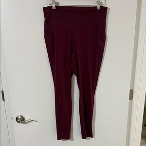 The North Face Women's burgundyLeggings